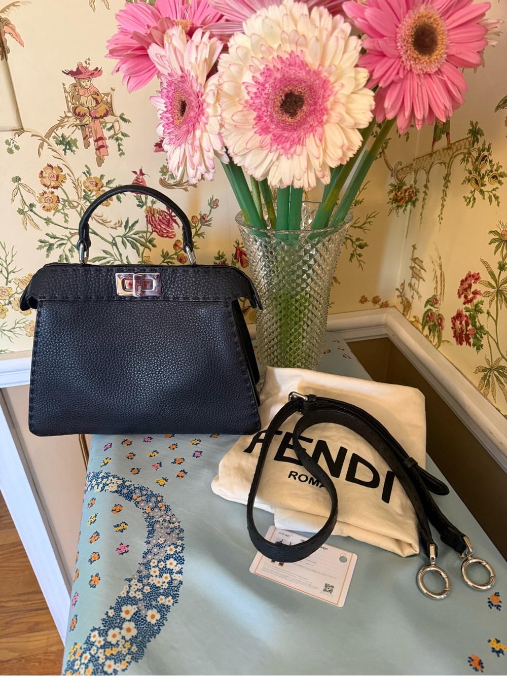 Fendi Selleria Peekaboo Mini – Black Cuoio Romano Leather